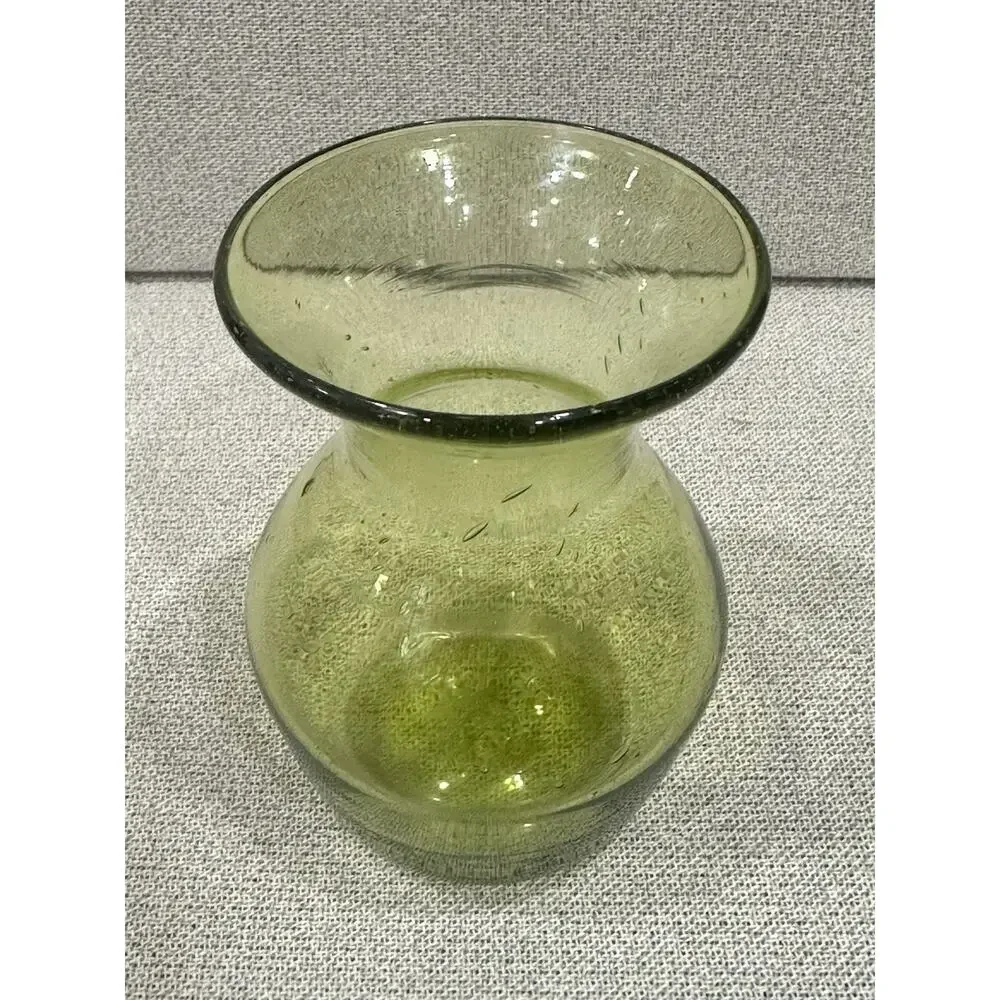 Vintage‎ Green Hand Blown Glass Vase 5” Art Glass Bulbous Form MCM Bubble Pontil